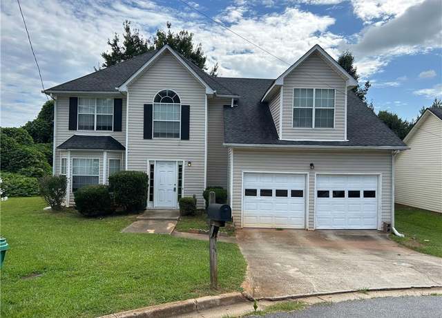 Property at 5696 Wellborn Creek Dr, Lithonia, GA 30058, 4 beds, 2.5 baths