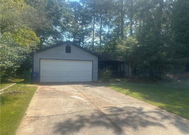 Property at 732 Martin Rd, Stone Mountain, GA 30088, 3 beds, 2 baths