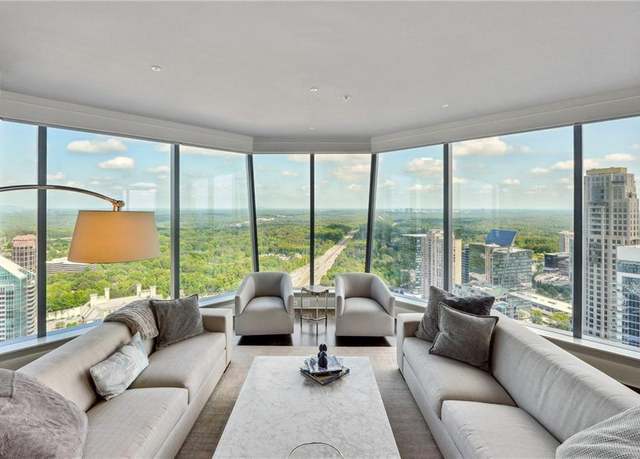 Property at 3344 Peachtree Rd NE #3902, Atlanta, GA 30326, 2 beds, 2.5 baths