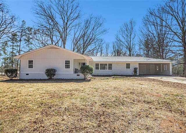 Property at 9640 Cedar Grove Rd, Fairburn, GA 30213, 4 beds, 3 baths