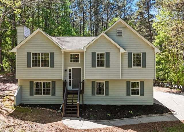Property at 257 Browning Cir, Acworth, GA 30101, 3 beds, 2 baths