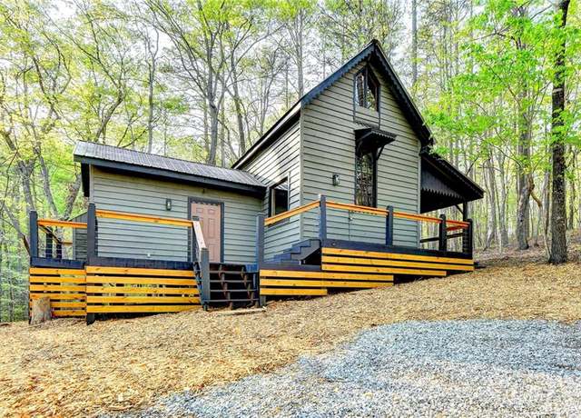 Property at 176 Petunia Dr, Dahlonega, GA 30533, 3 beds, 2 baths