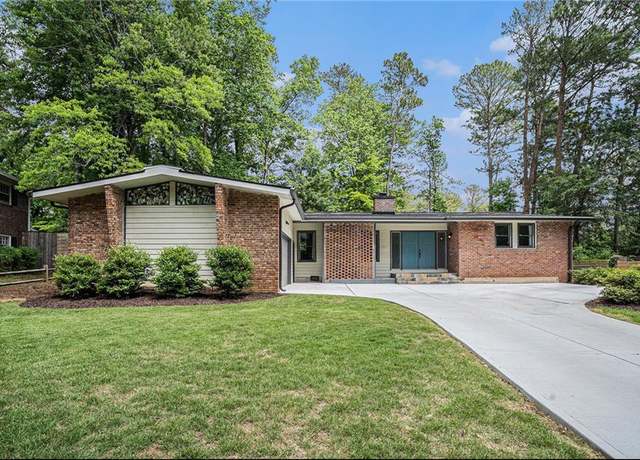 Property at 4469 Huntington Cir, Atlanta, GA 30338, 4 beds, 3.5 baths
