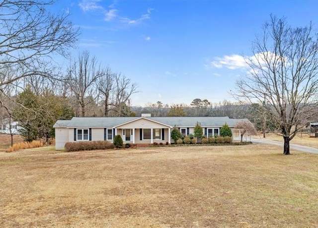 Property at 306 Ervin Coker Rd NE, Rome, GA 30161, 3 beds, 2 baths