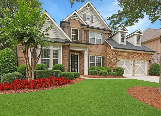 Property at 904 Urban Ash Ct, Johns Creek, GA 30022, 5 beds, 4.5 baths