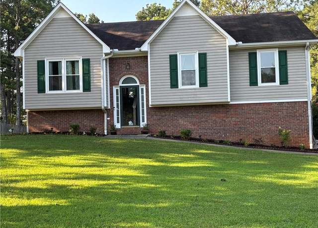 Property at 14 Green Gable Pt SW, Cartersville, GA 30120, 3 beds, 2 baths