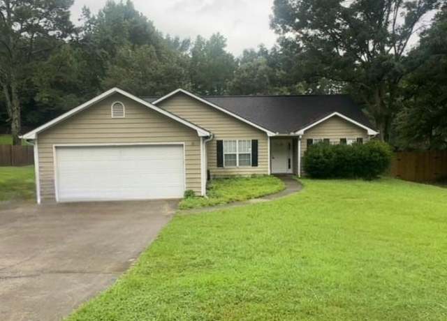 Property at 1090 Park St, Loganville, GA 30052, 3 beds, 2 baths