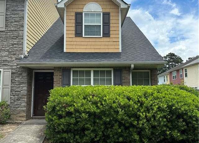 Property at 2643 Haligan Pt, Riverdale, GA 30296, 2 beds, 2 baths