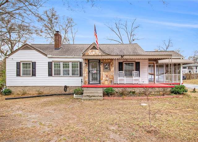 Property at 8451 Duncan St, Douglasville, GA 30134, 3 beds, 2 baths