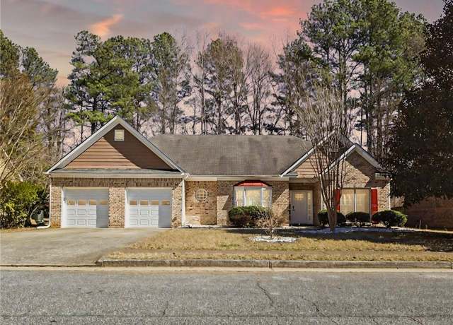 Property at 3065 Kings Dr NW, Kennesaw, GA 30144, 3 beds, 2 baths