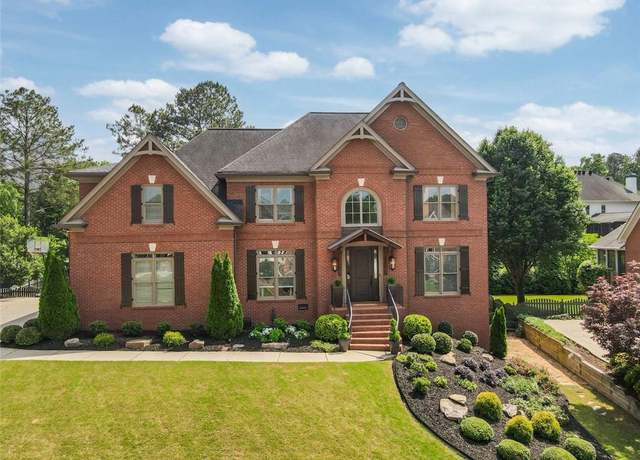 Property at 4015 Kings Paddock Ct, Peachtree Corners, GA 30092, 5 beds, 5 baths