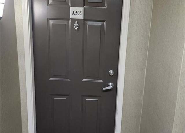 Property at 1075 Peachtree Walk NE #506, Atlanta, GA 30309, 2 beds, 2 baths