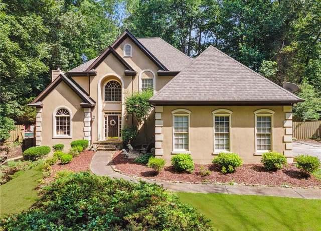 Property at 2505 Ridgehurst Dr, Buford, GA 30518, 6 beds, 4 baths