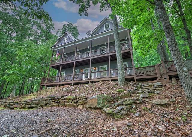 Property at 886 Lake Arrowhead Dr, Waleska, GA 30183, 4 beds, 3.5 baths