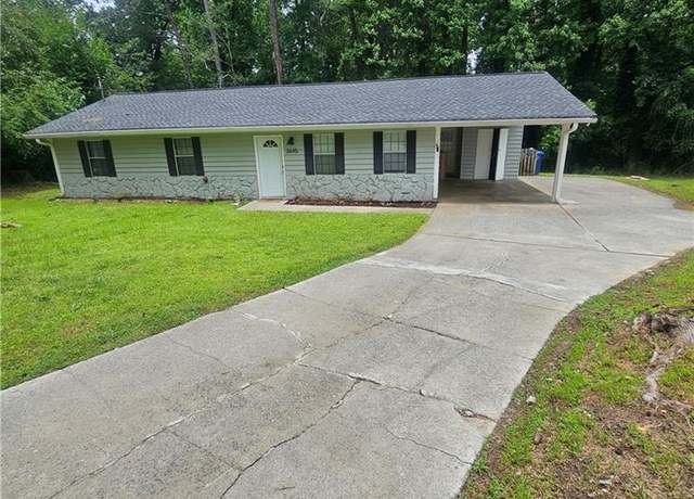 Property at 3645 Shrewsbury Ct, Snellville, GA 30039, 3 beds, 2 baths