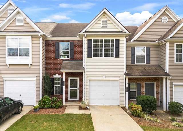 Property at 257 Azalea Cir, Cumming, GA 30040, 2 beds, 2.5 baths