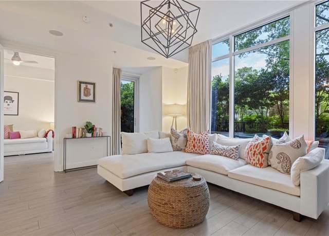 Property at 1820 Peachtree St #311, Atlanta, GA 30309, 2 beds, 2.5 baths