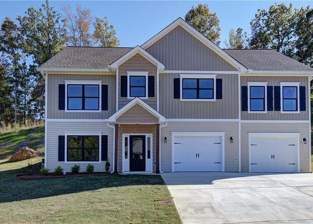 Property at 309 Arbor Cir, Rockmart, GA 30153, 5 beds, 3 baths
