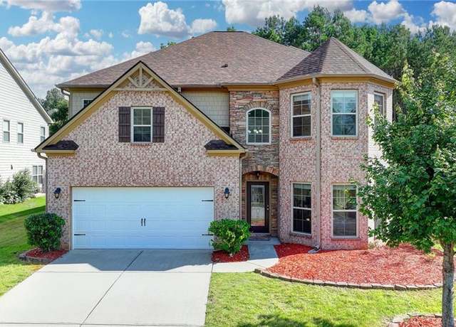 Property at 7085 Rocking Horse Ln, Cumming, GA 30040, 4 beds, 3 baths