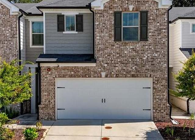 Property at 1086 Arrowlake Rd SW, Marietta, GA 30064, 3 beds, 2.5 baths