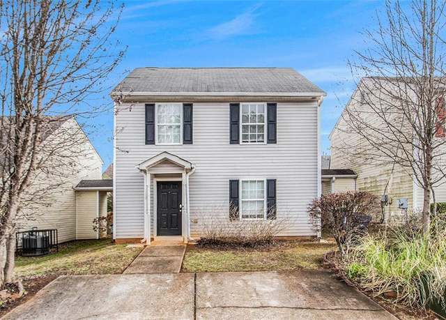 Property at 256 Coral Cir, Mcdonough, GA 30253, 3 beds, 2.5 baths