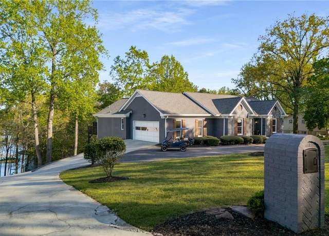 Property at 6477 Old Shadburn Ferry Rd, Buford, GA 30518, 5 beds, 3.5 baths