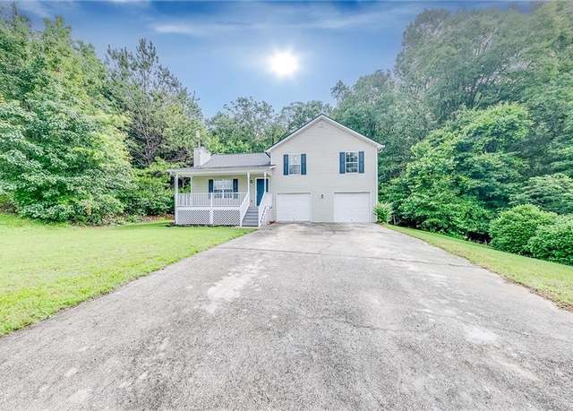 Property at 3639 Silver Creek Dr, Gainesville, GA 30507, 3 beds, 2 baths