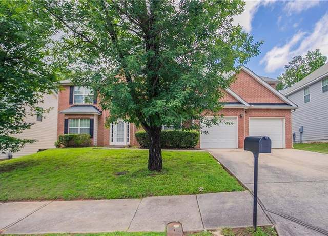 Property at 7190 Cavender Dr SW, Atlanta, GA 30331, 5 beds, 3 baths