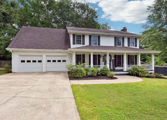 Property at 12805 Bethany Rd, Alpharetta, GA 30004, 4 beds, 2.5 baths