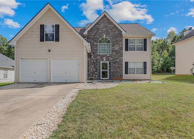 Property at 240 Creekview Blvd, Covington, GA 30016, 4 beds, 2.5 baths