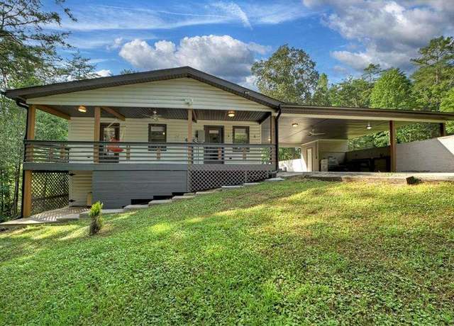 Property at 391 Happy Valley Ln, Morganton, GA 30560, 3 beds, 2 baths