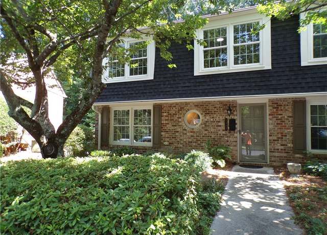 Property at 2482 Northlake Ct, Atlanta, GA 30345, 3 beds, 2.5 baths