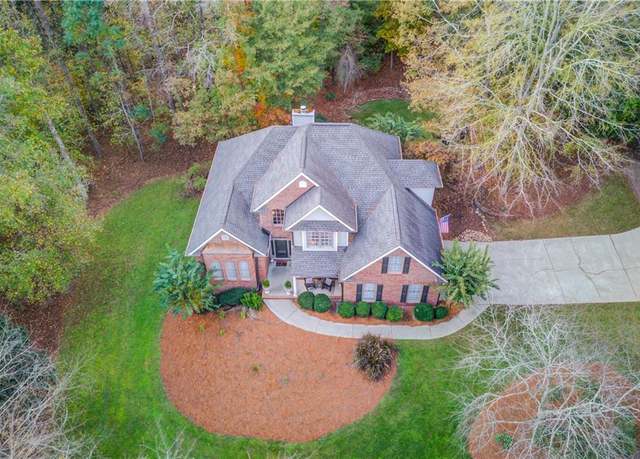 Property at 346 Doe Rdg, Hoschton, GA 30548, 4 beds, 3.5 baths