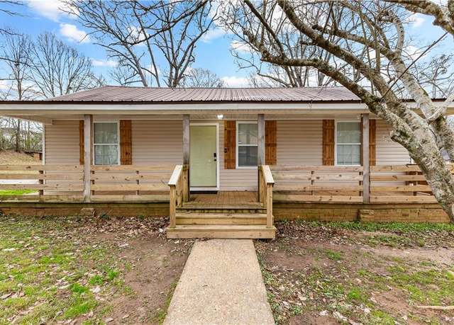Property at 203 Marshall St, Hogansville, GA 30230, 2 beds, 2 baths