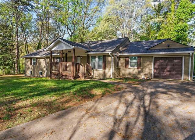 Property at 1441 Cahaba Dr SW, Atlanta, GA 30311, 4 beds, 2 baths