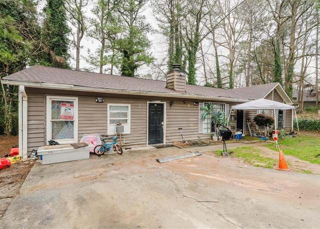Property at 5461 Chuzzlewit Ct SW, Lilburn, GA 30047, 3 beds, 2 baths