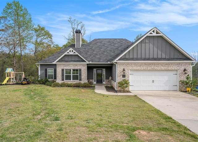 Property at 387 Bennett Dr, Mansfield, GA 30055, 3 beds, 2 baths