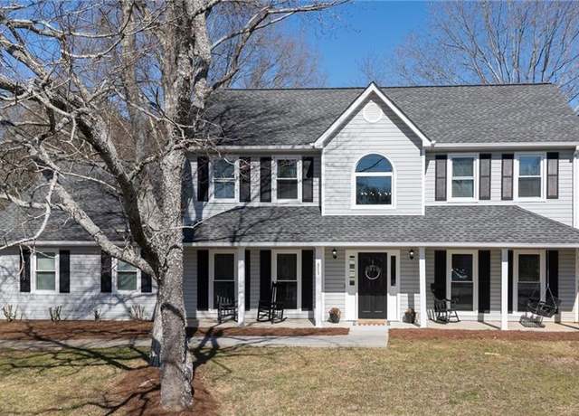 Property at 515 Walraven Rd NE, Calhoun, GA 30701, 4 beds, 2.5 baths