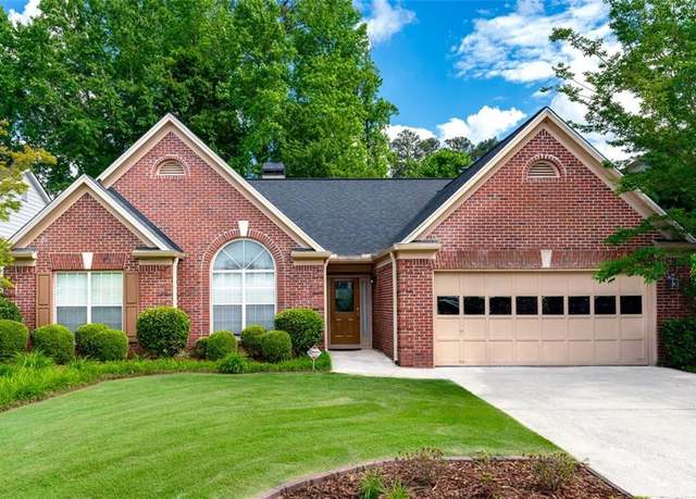 Property at 4584 Brook Farms Dr, Duluth, GA 30096, 3 beds, 2 baths