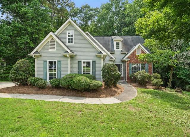 Property at 46 Highland Ct, Carrollton, GA 30116, 5 beds, 2.5 baths