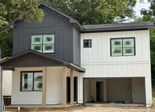 Property at 511 Casanova St SE, Atlanta, GA 30315, 5 beds, 3 baths