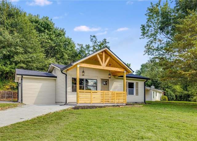 Property at 436 Floyd St SE, Smyrna, GA 30082, 3 beds, 1 bath
