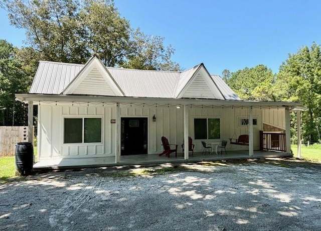 Property at 4267 Klondike Rd, Lithonia, GA 30038, 3 beds, 4 baths