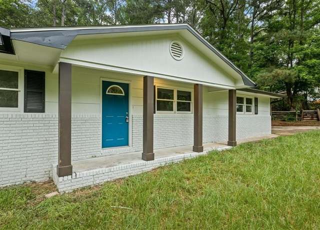 Property at 2091 Chestnut Log Dr, Lithia Springs, GA 30122, 3 beds, 2 baths