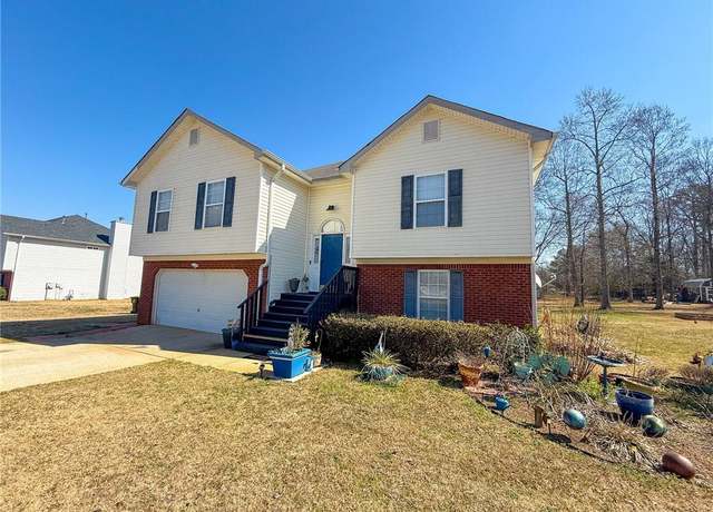 Property at 226 Saul Dr, Ellenwood, GA 30294, 4 beds, 3 baths