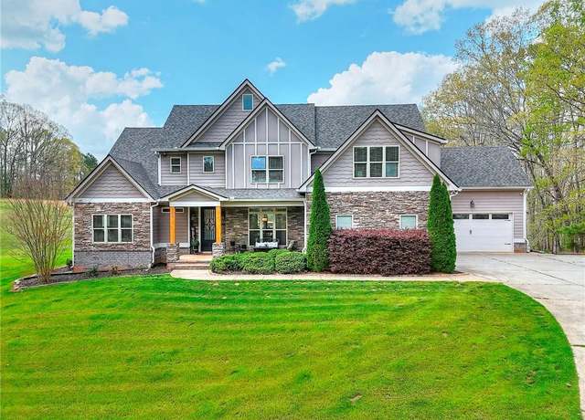 Property at 4539 Tiffany Ln, Loganville, GA 30052, 5 beds, 5 baths