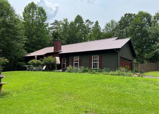 Property at 35 Kitchen Way W, Dahlonega, GA 30533, 3 beds, 2 baths