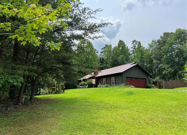 Property at 35 Kitchen Way W, Dahlonega, GA 30533, 3 beds, 2 baths