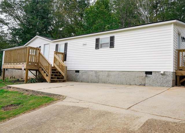 Property at 320 White Birch Dr, Covington, GA 30016, 3 beds, 2 baths