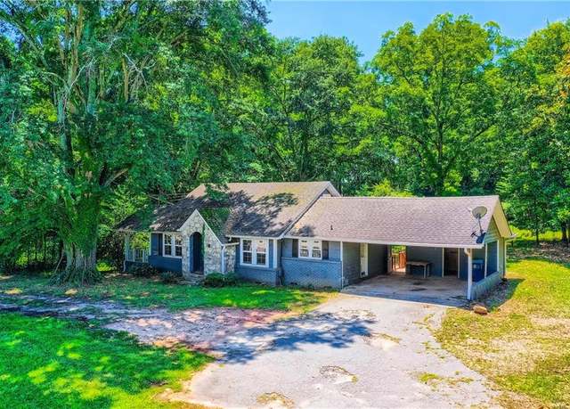 Property at 14750 Hopewell Rd, Alpharetta, GA 30004, 3 beds, 1 bath
